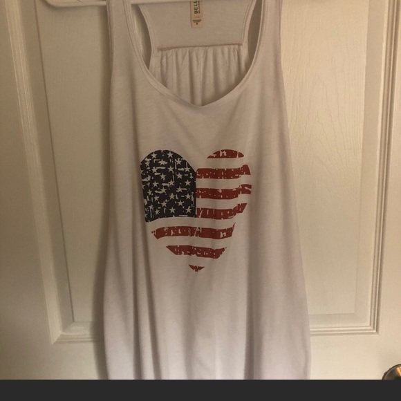 2 NWOT Tank tops - Picture 4 of 5